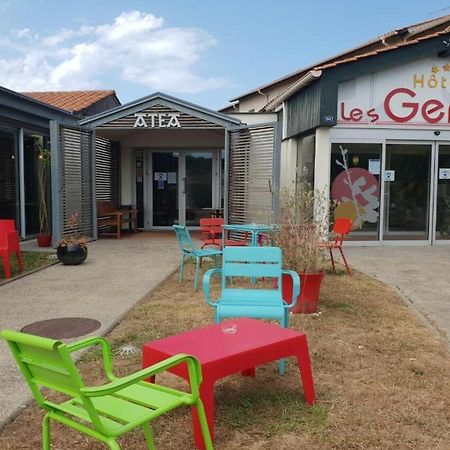 Hotel Les Genets Lahubiague Εξωτερικό φωτογραφία
