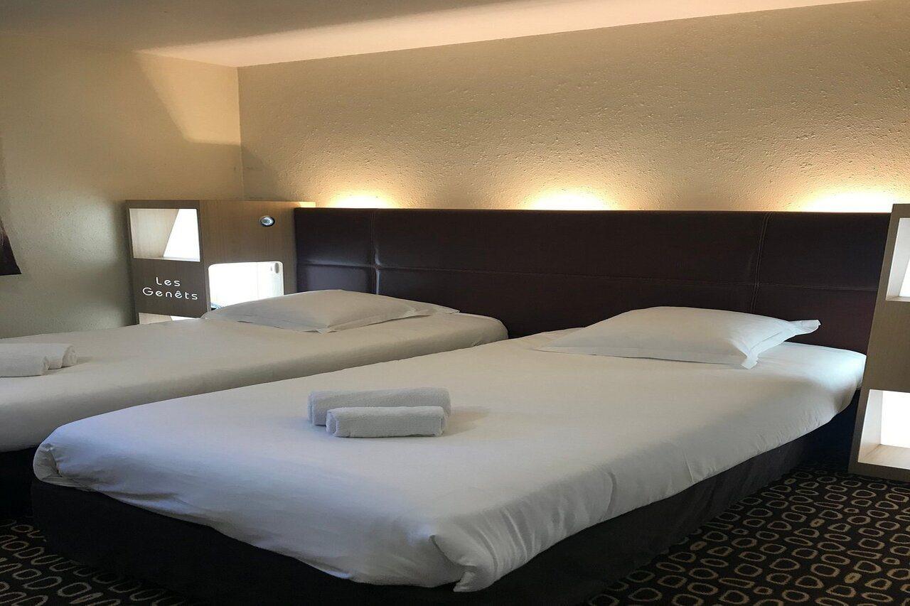 Hotel Les Genets Lahubiague Εξωτερικό φωτογραφία